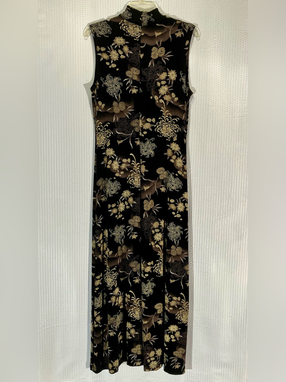 Ronni Nicole Black Maxi Dress with Gold Floral Print - Picture 2 of 4